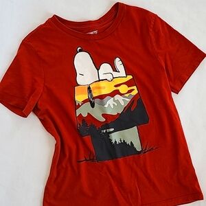 Peanuts | Retro Red Snoopy T-Shirt L